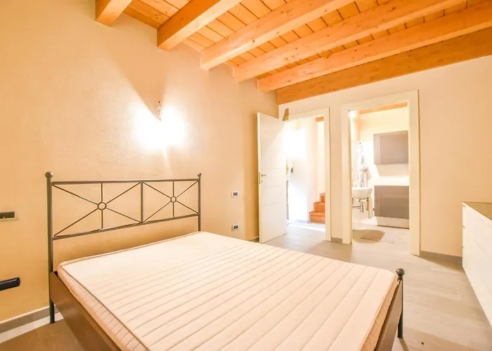 Charming Moment Di Villa Porta - Jolie Maison